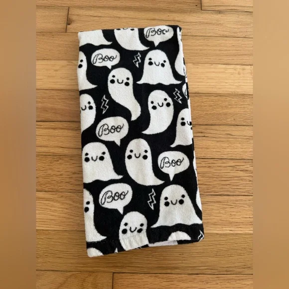 Halloween Black & White Ghosts Boo Lightening Bolts Cotton Hand Towel