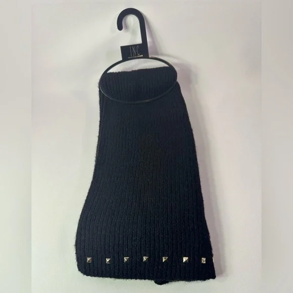NEW Women’s INC International Concepts Black Studded Scarf