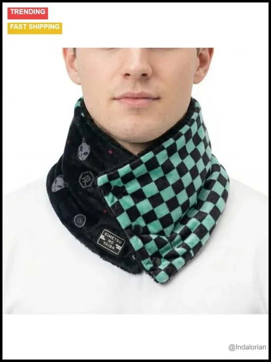Soft Flannel Neck Warmer with Button Closure, Japanese-Style Scarf