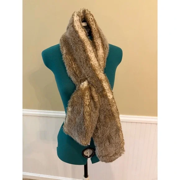 Restoration Hardware RH Faux Fur Scarf Stole Brown  Animal Print Pull Through
