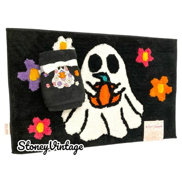 Hippie Ghost With Flowers Betsey Johnson Halloween Shower Bath Mat + Hand Towels