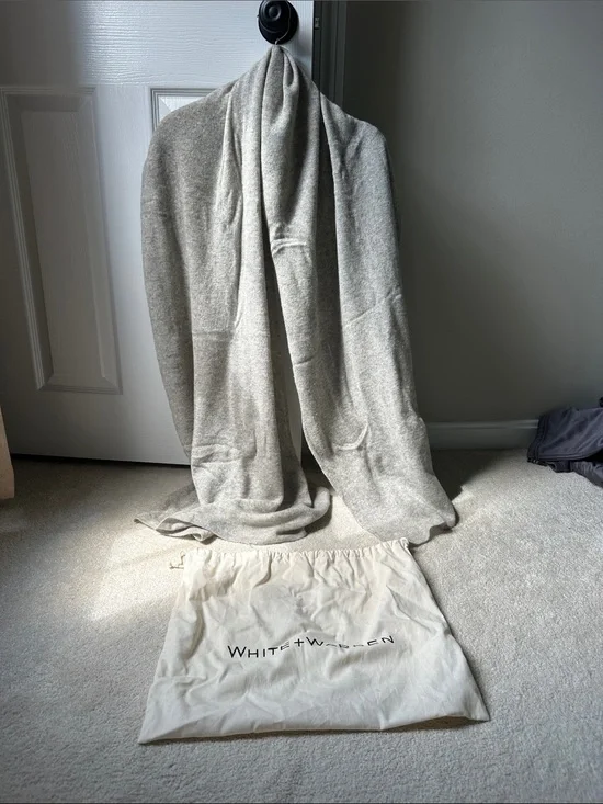 White + Warren gray Cashmere Wrap