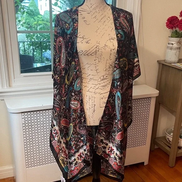 1213. Jessica McClintock Women's Kimono/Bathing Suit Cover Up.