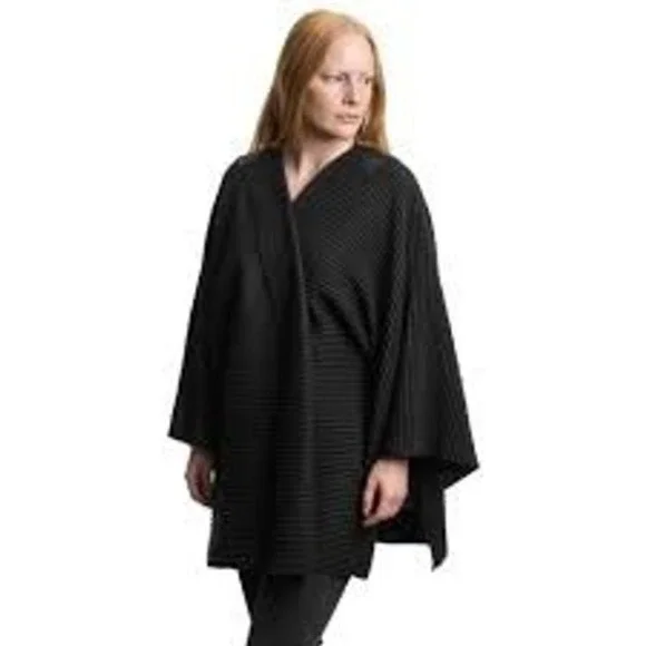Design House Stockholm Pleece Poncho Wrap Jacket Black MoMA Marianne Abelsson OS