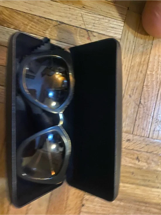 Prada authentic Oversized black/gold  Gradient Sunglasses