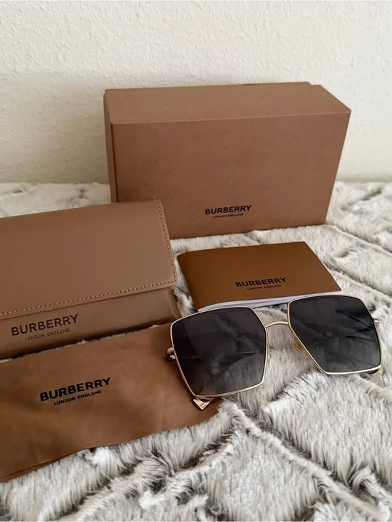 Burberry Gold Frame Black Lens Sunglasses with Brown Case