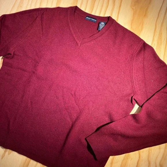 Grant Thomas pure wool red maroon v neck sweater