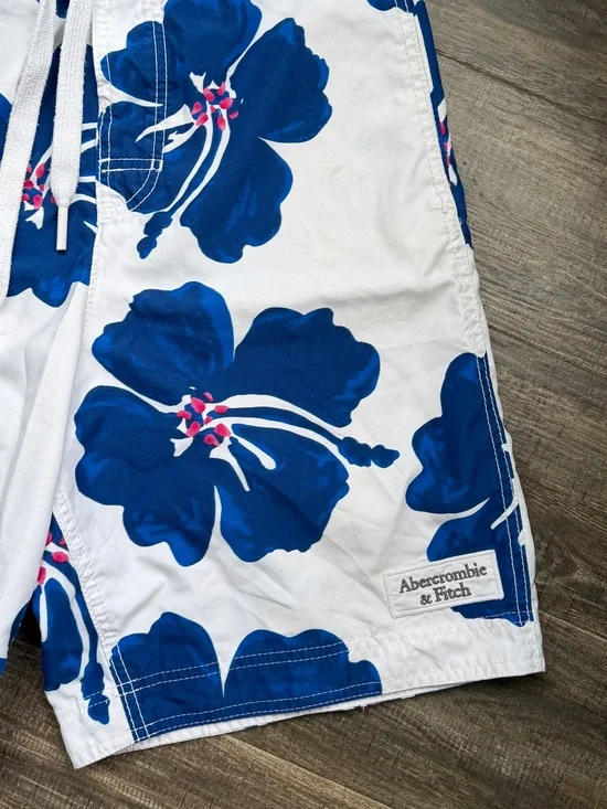 Abercrombie & Fitch blue hibiscus flower swim shorts size M #summer #beachwear