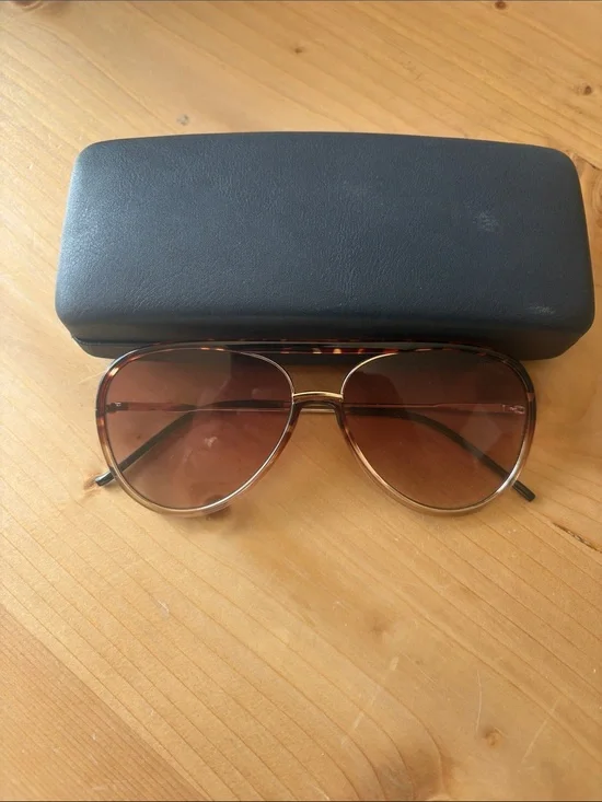 Freyrs Aviator Sunglasses with Brown Tortoise Gold Gradient Lenses