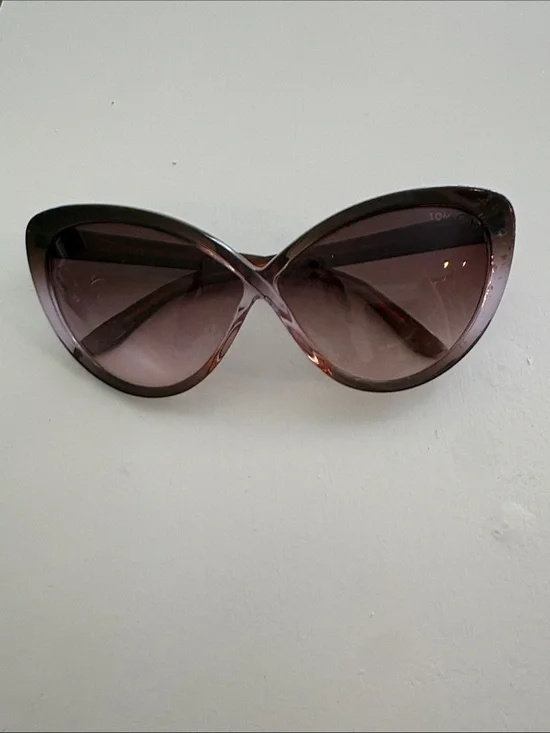Tomford Women's Cat Eye Sunglasses - Brown Gradient