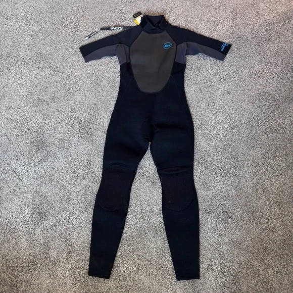 NWT Dakine Quantum Men's Back Zip Short Sleeve Size Large Tall Wetsuit 2/2mm