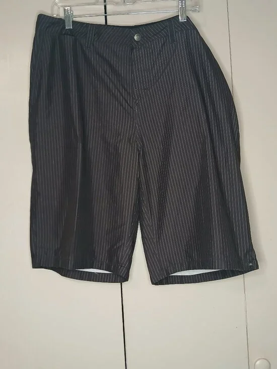 Quiksilver Amphibian Hybrid Black White Pinstriped Board Shorts (1054C4)