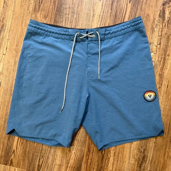 Vissla Board Shorts Mens 36 Blue Coconut Stretch Surf Swim Trunks Coastal Prep