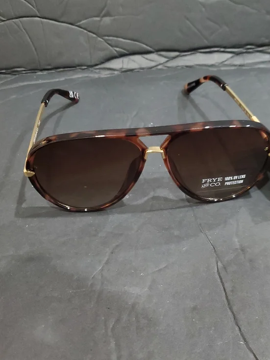 Frye sr1025 brown tortoiseshell thick rim Aviator style sunglasses brand new