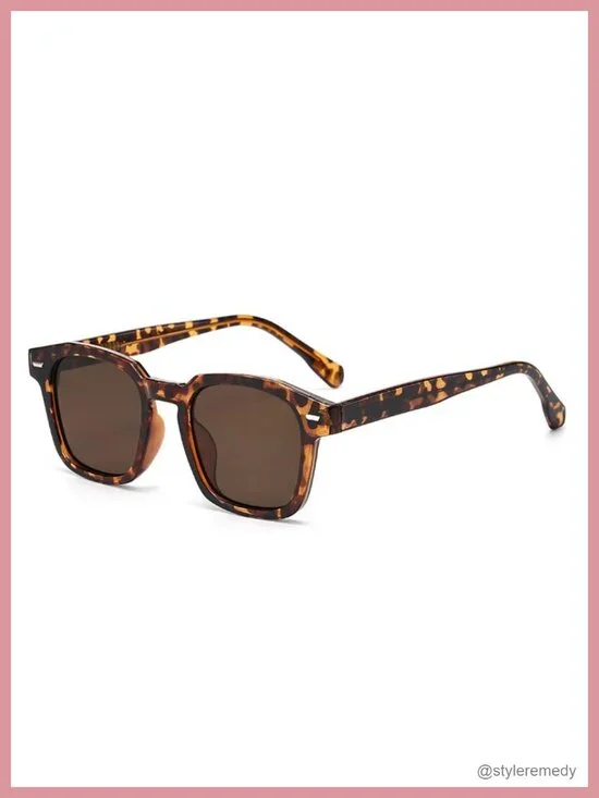 Retro Square Sunglasses with UV400 Protection Lightweight PC Frame Unisex
