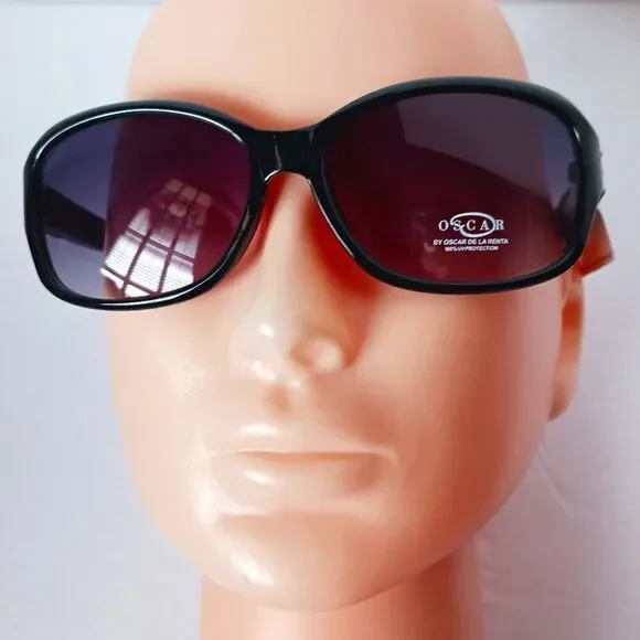 Oscar De La Renta Black Dark Lens Sunglasses Rounded Square