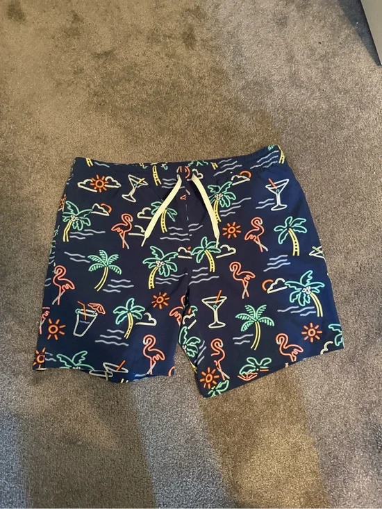 chubbies The Neon Lights 7” Swim Trunks Size Medium