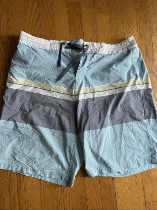 Burnside Board Shorts Men's Size 38 Activewear Swim Trunks Surf Bottoms