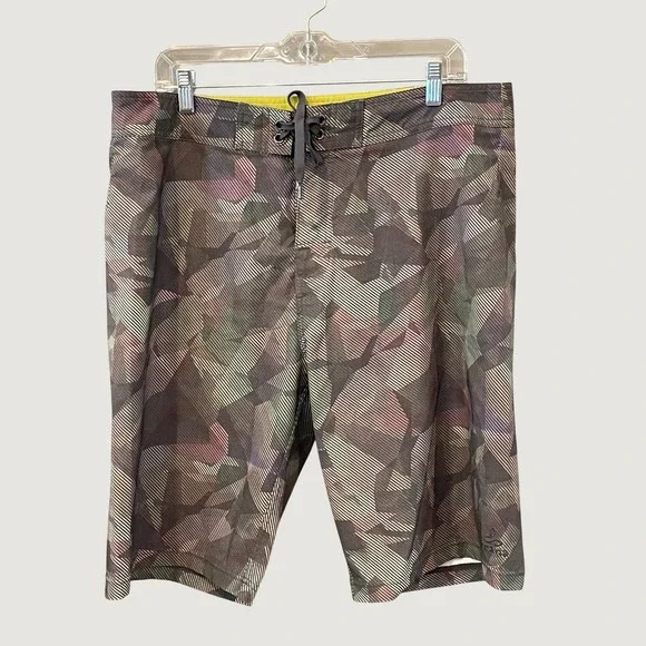 prAna Mens Camo Stripe Board Shorts Size 35 Multi Color UPF 50+ Swim Trunks