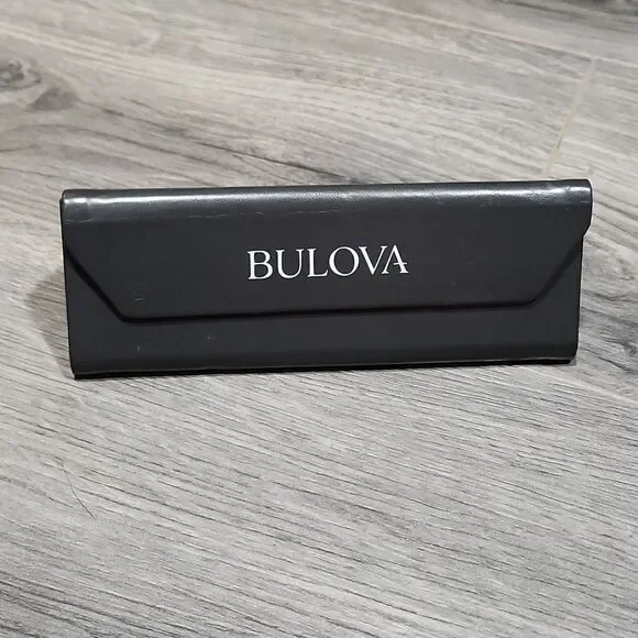 EUC Charcoal Gray Bulova Triangle Sunglasses Hard Case