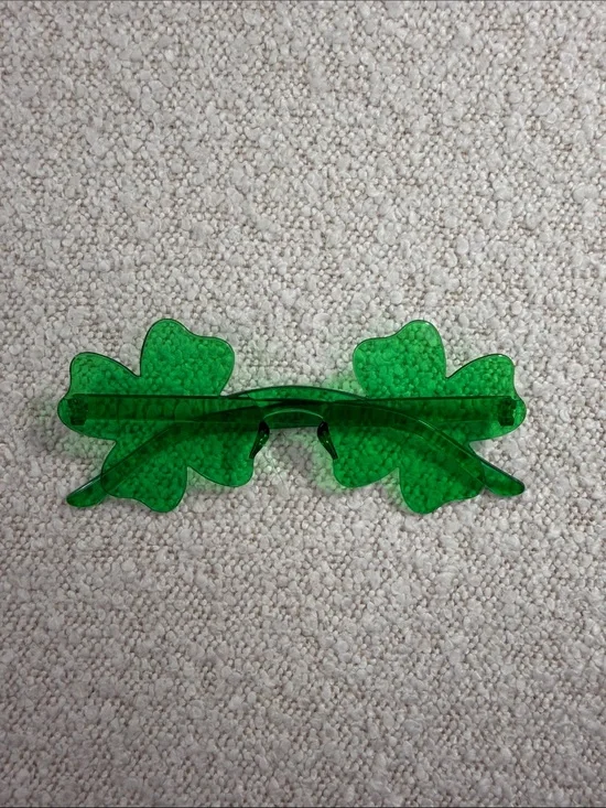 Green Shamrock Novelty Sunglasses