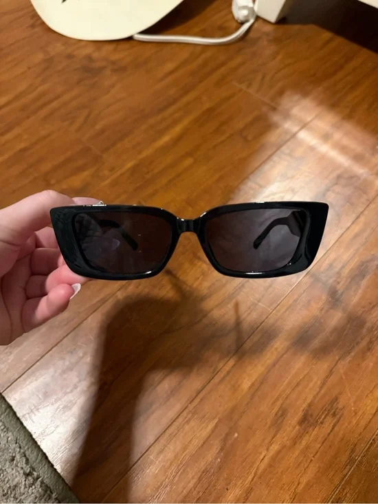 Black Cat-Eye Women's Sunglasses