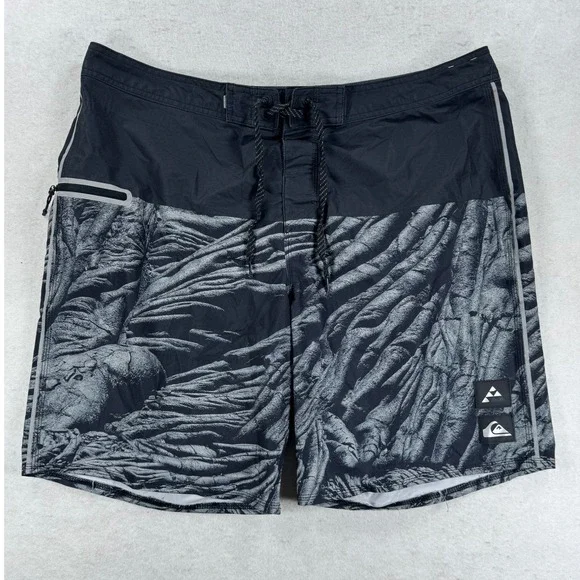 Quiksilver Highline Board Shorts Mens 38 Black Grey Lava Rock Print Swim Trunks