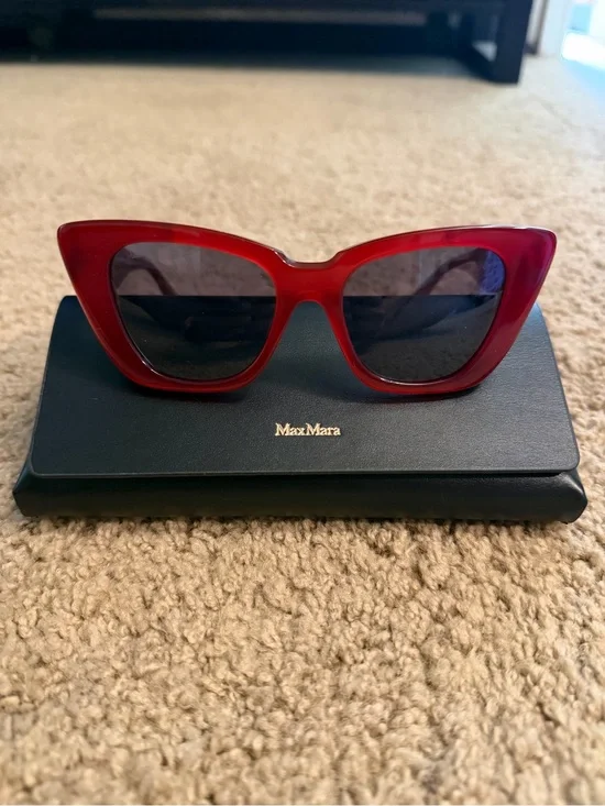 MaxMara Women's Red Cat-Eye Sunglasses MM0099