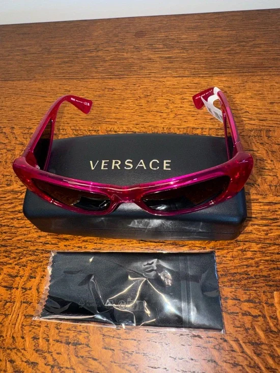 NWT Versace VE4481 Pillow Sunglasses -Transparent Fuchsia