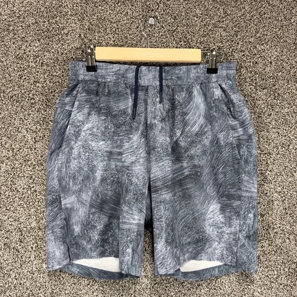 Lululemon Channel Cross Swim Shorts Mens S/7 Blue Abstract Trunks LM7AF7S - FLAW