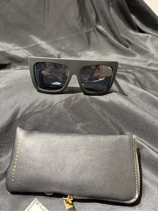 Quay Australia Matte Black Square Sunglasses