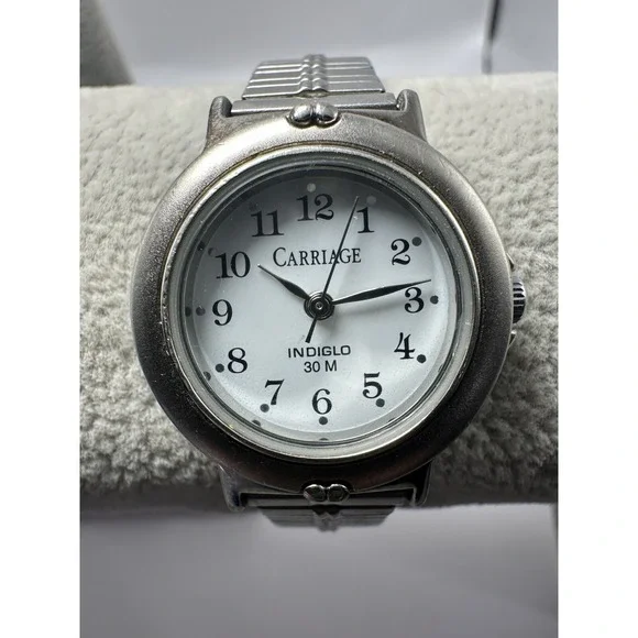 Carriage By Timex Indiglo Ladies Watch‎ New Battery 26MM 6