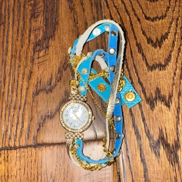 GENEVA QUARTZ Japan MOVT Blue and Gold Wrap Watch