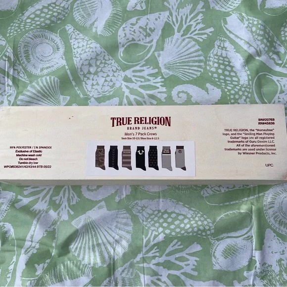 Men’s True Religion 7 Packs of Socks