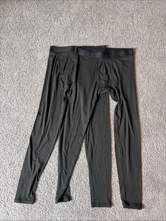 TWO Berkeley Jensen Men’s Small Black Long Thermal Underwear Base Layer