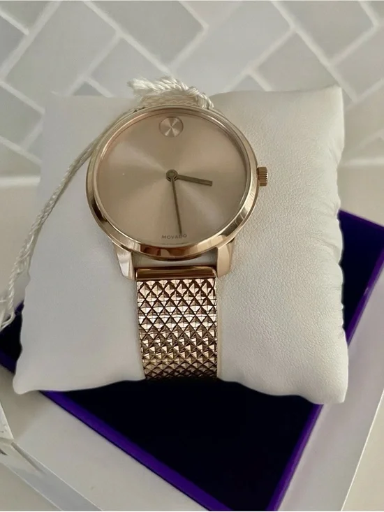 Movado 3600596 Quartz Rose Gold 35mm Stainless Steel Mesh Bracelet Watch NWT