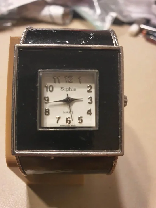 🦋10/$20🦋 Sophie Silver/Black Women's Cuff Watch