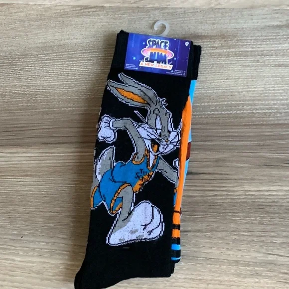 SpaceJam Crew socks Unisex shoe size 6-12 Space Jam Bugs Bunny Taz 2 pair pack