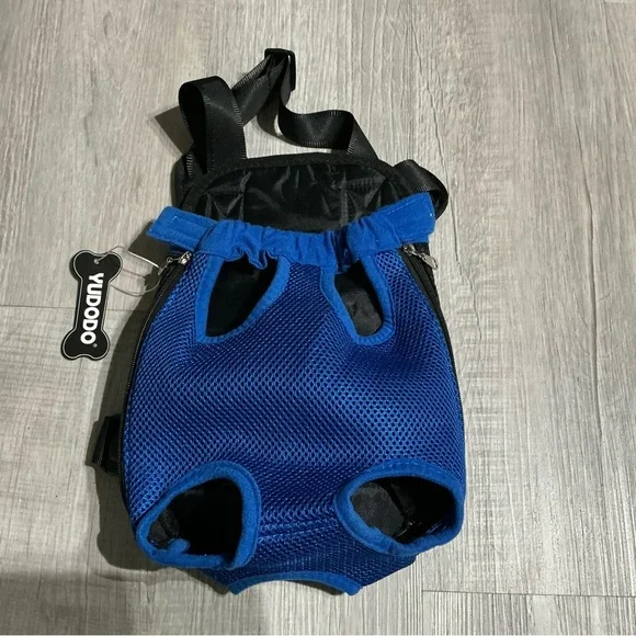 Yudodo Adjustable Dog Carrier Backpack Breathable Front Pet Carrier Paws Out NWT