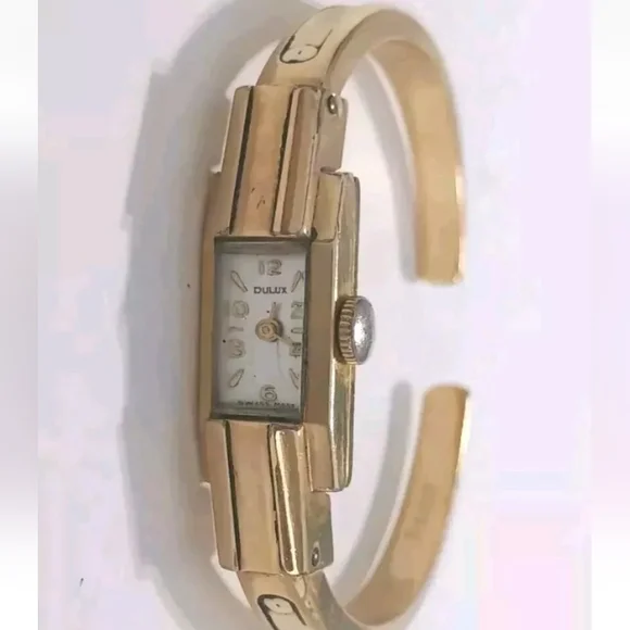 DULUX Vintage Women's Bracelet Wind-up Watch Plaque Or G 20 Microns.