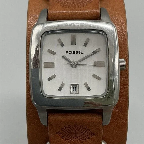 Fossil JR-8083 Womens Watch 26mm Silver Tone Brown Leather Bund Date New Battery