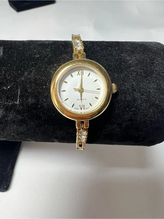 QUARTZ Watch Women Gold Tone Rhinestone Thin Band Needs Battery