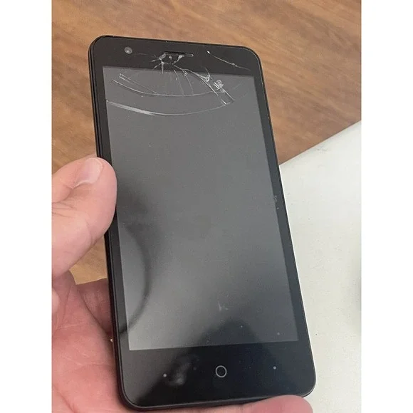 Zte Avid 559 Cell Phone ( For Parts)