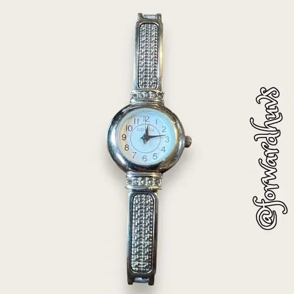 Bundle Sale 3 for $15 | Geneva Silver-tone Stretch Watch NEEDS BATTERY