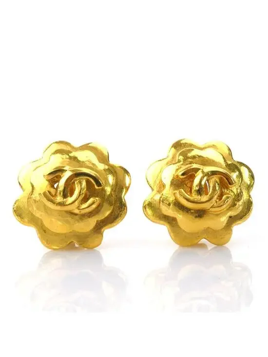 Auth Chanel Vintage Cc Logo Clip On #300097C35B