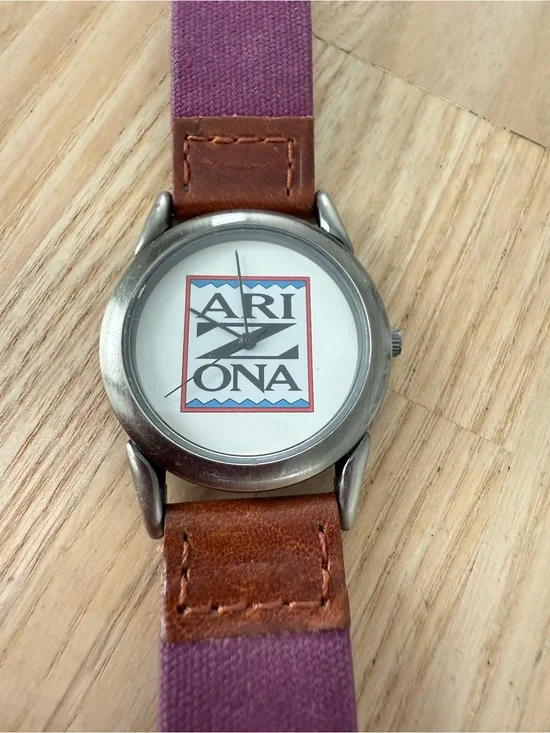 Vintage Arizona ladies southwestern style purple strap watch NEW BATTERY