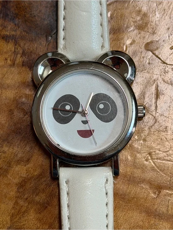White Panda Face Women's Watch - Cute Character Timepiece