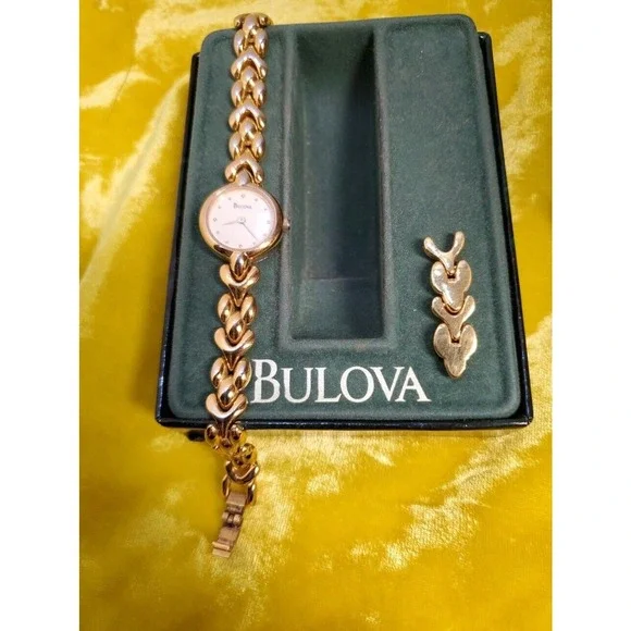 Vintage Bulova Quartz‎ Watch.