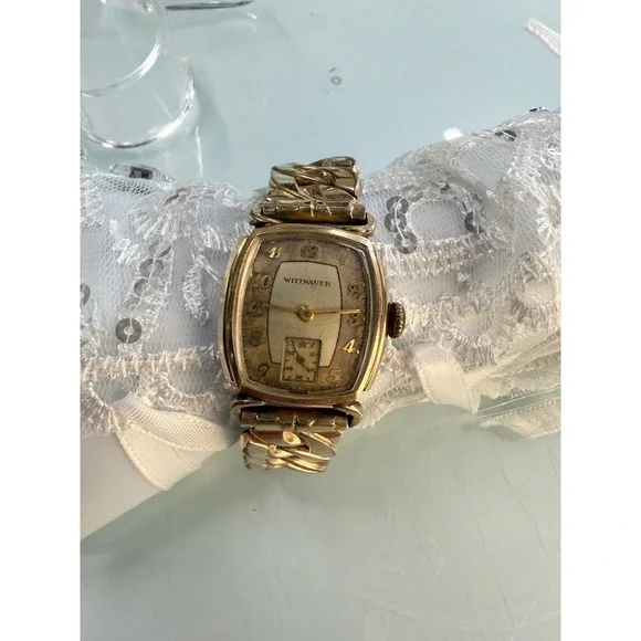 Vintage Wittnauer Swiss Manual Wind Watch 10K RGP‎ Sub Seconds Runs Vinta