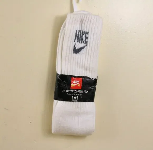 New Vintage NIKE Gray Swoosh Mens Sport Tube Socks White Sz 10-13 USA 24